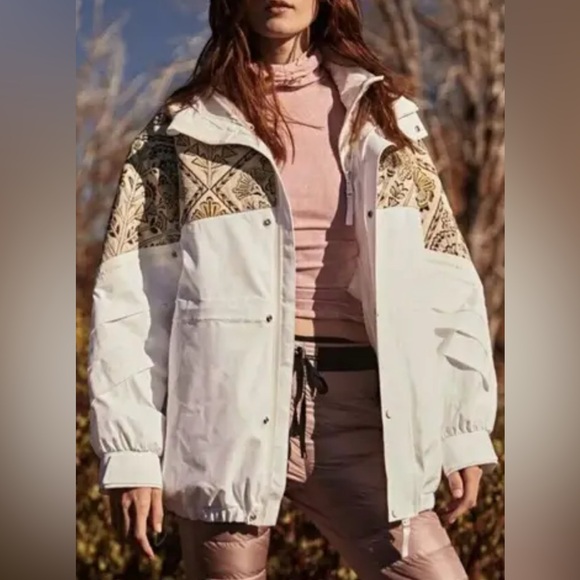 Free People Jackets & Blazers - Free People Movement Summit Sunset 2 In 1 Ski Coat Embroidered XSmall